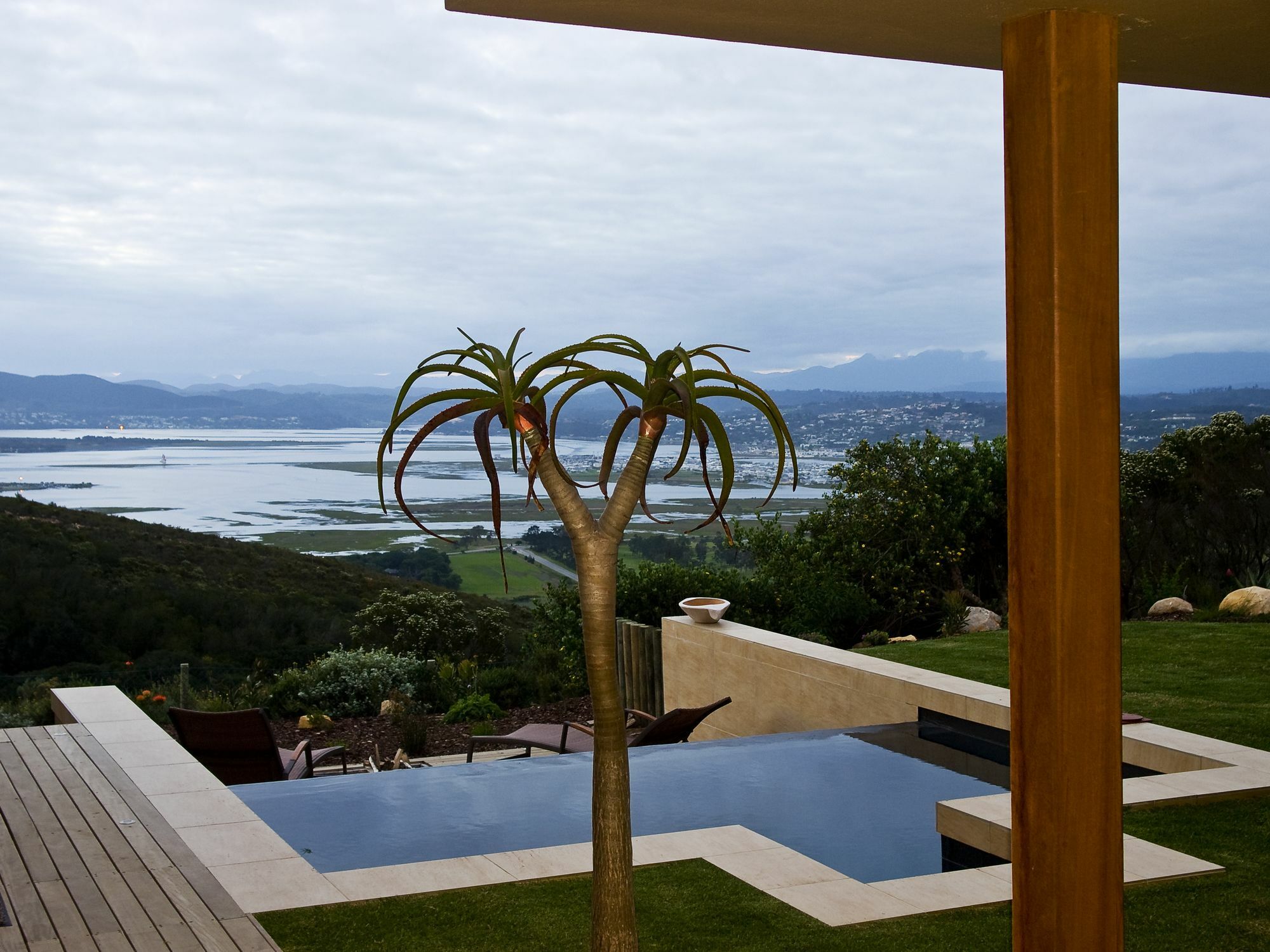 Sosa Lagoon View - Pezula Holiday home *